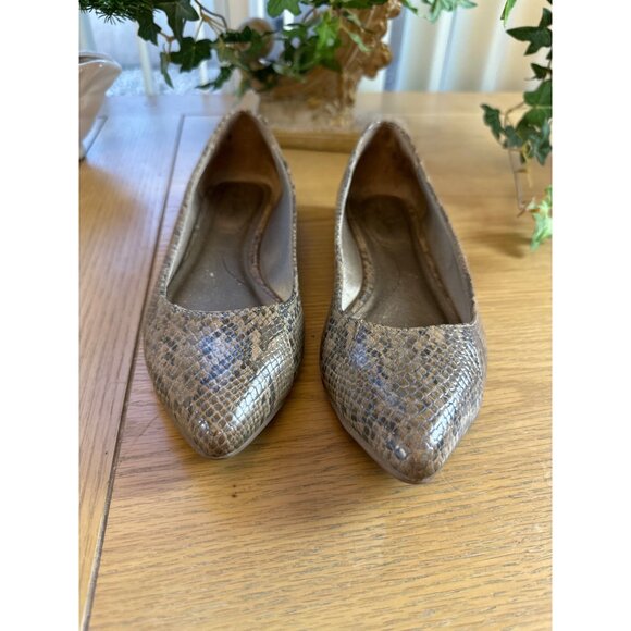 Life Stride 8M Stylist Business Casual Snake-Print Pointed-Toe Ballet Flats - Picture 2 of 8